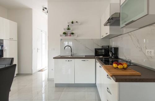 Loborika House | 2 bedroom amazing home in Marcana