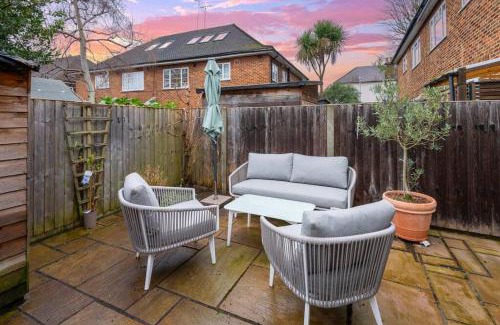 Canbury Apartment | 2 bedroom apartment - 200m from Richmond Park