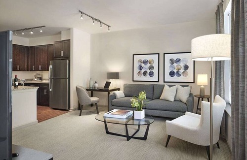 Newtown Square Apartment | 2-Bedroom Apartment - 7-day min. - Background check/Lease Required