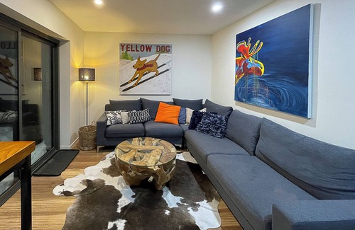 Mount Buller Apartment | 2 Bedroom Apartment with Private Hot tub and amazing views!