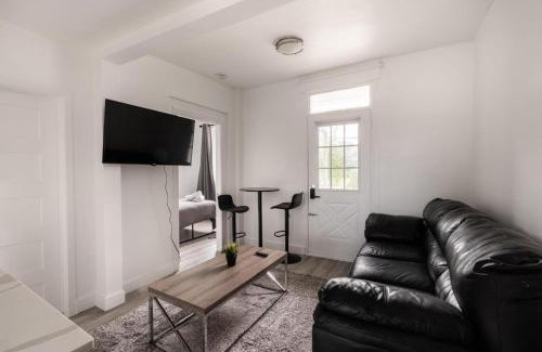 Montreal Apartment | 2 bedroom apartment - 1005
