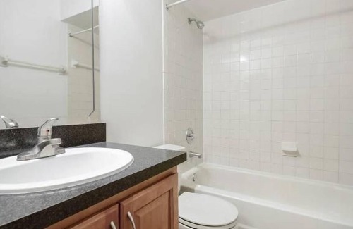 Alafaya Woods Apartment | 2 Bedroom Apartment 418860 by Houzlet