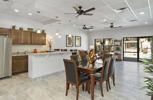 Alafaya Woods Apartment | 2 Bedroom Apartment 418860 by Houzlet