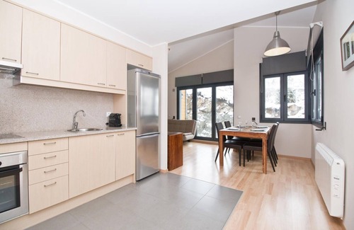 El Tarter Apartment | 2 Bedroom Apartment with views. 4 pax. El Tarter. FLOC 34