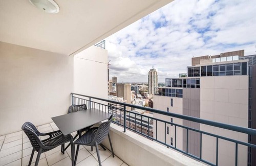 Haymarket Apartment | 2 Bedroom Apartment @ Castlereagh Street, Sydney CBD