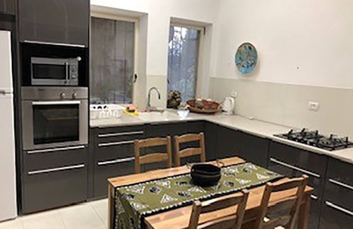 Jerusalem Apartment | 2 bedroom apartment , capacity 3 children + 3 adults
