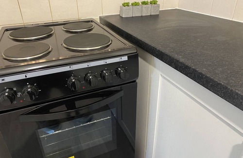 Horley Apartment | 2 bedroom Apartment close to Gatwick Airport