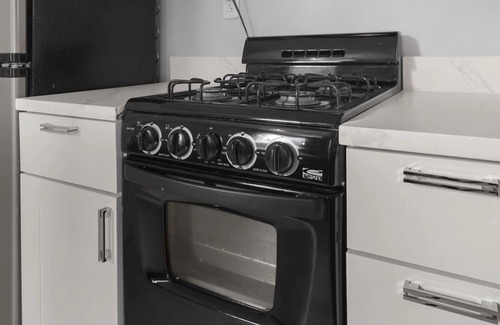 Collegetown Apartment | 2-bedroom apartment close to downtown and Collegetown
