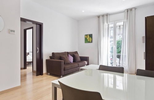 Dreta de l'Eixample Apartment | 2 bedroom apartment for 3 people
