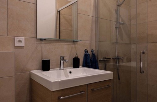 Bonneville Apartment | 2-bedroom apartment in downtown Bonneville!
