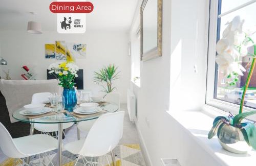 Peterborough Apartment | 2 Bedroom Apartment By Littlepiggyrentals Short Lets & Serviced Accommodation Peterborough With Fast Wi-Fi & Free Parking