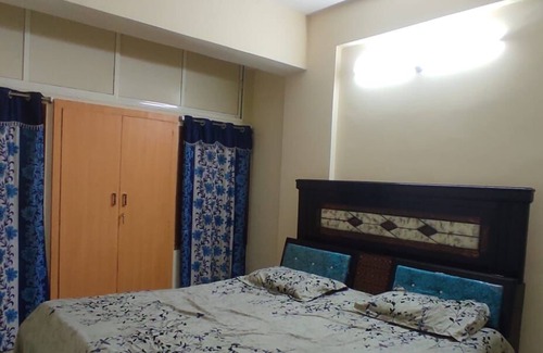 Hyderabad Apartment | 2-bedroom apartment in welcoming Hyderabad with WiFi, AC, fitness room