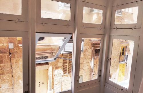Madliena Apartment | 2 bedroom apartment in the Capital city Valletta!