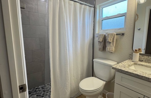 Florida South Atlantic Coast Apartment | 2-bedroom apartment in brilliant Avon Park with AC, WiFi. Enjoy your stay