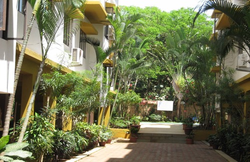 Betalbatim Apartment | 2 Bedroom Apartment (A) In Betalbatim South Goa - Internet & Shared Private Pool