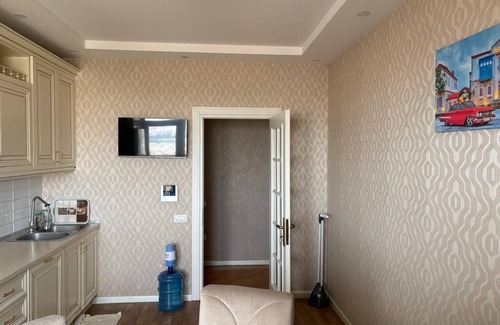 Nasimi Apartment | 2-bedroom apartment in charming Bakı with AC, WiFi. Book now