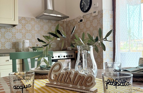 Torre Angela Apartment | 2-bedroom apartment in charming Roma with WiFi, AC Biancal'aura Home