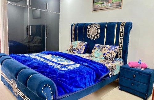Mirpur House | 2 Bedroom Apartment in Citi Housing Jhelum, Global Glory by Sehrash Holiday Homes