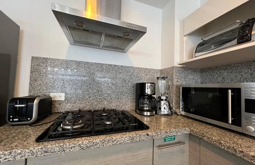 Financial District Apartment | 2-bedroom apartment in delightful Quito with WiFi, fitness room