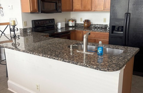 Lorain Apartment | 2-bedroom apartment in Lorain