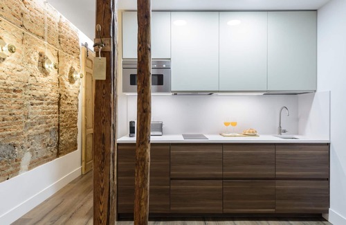 Embajadores Apartment | 2-bedroom apartment in Madrid's center - Temporary Accomodation