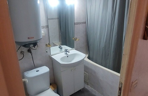 Hristo Botev Apartment | 2-bedroom apartment in the center of Varna with AC, WiFi+TV and FREE PARKING!