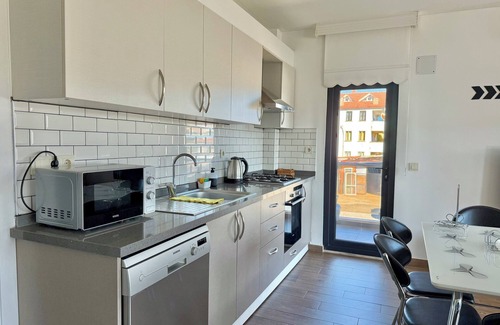 Marmaris City Center Condo | 2-bedroom Apartment in Marmaris with AC, WiFi