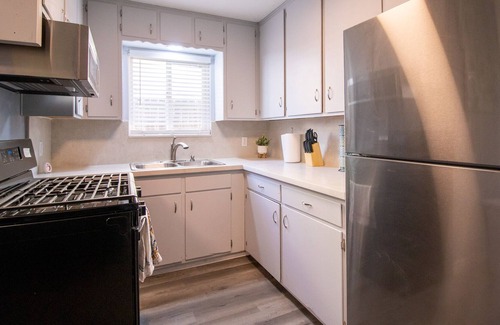 Visalia Apartment | 2 Bedroom apartment near Rawhide