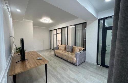 Bishkek Apartment | 2-bedroom apartment on city center near Sheraton Hotel