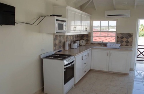 Silver Sands Apartment | 2 BEDROOM APARTMENT Plover Court Apartments