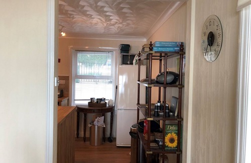 Ventnor Apartment | 2 bedroom apartment situated in spectacular location in Ventnor