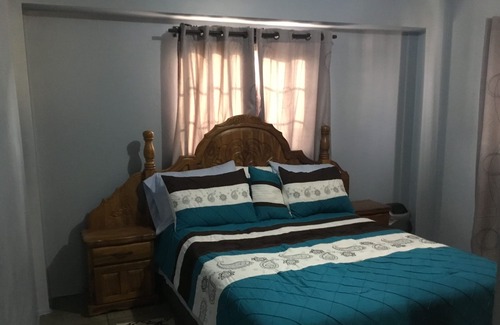 San Fernando Condo | 2 bedroom apartment located 5 minutes from the highway & downtown shopping