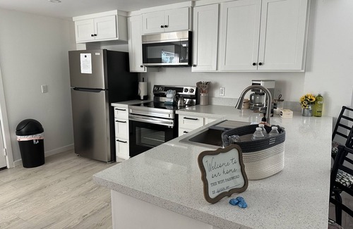 Brownsville Apartment | 2-bedroom apartment just 4 minutes drive to Gladys Porter Zoo