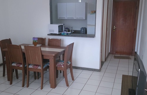 Praia do Morro Apartment | 2 bedroom apartment with suite, in Praia Center mall building