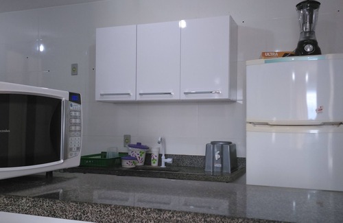 Praia do Morro Apartment | 2 bedroom apartment with suite, in Praia Center mall building