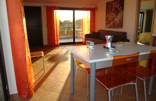 Siderno Marina Apartment | 2 bedroom apartment with roof terrace in Siderno Marina, South Italy