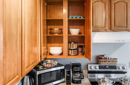 Santa Clara Apartment | 2-Bedroom Apt Centrally Located in Santa Clara