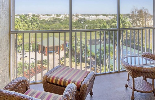 Florida Center House | 2 Bedroom at Orlando's Sunshine Resort II