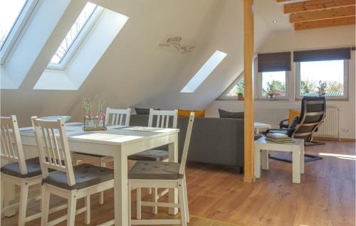 Loxstedt Apartment | 2 Bedroom Awesome Apartment In Loxstedt