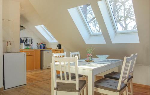 Loxstedt Apartment | 2 Bedroom Awesome Apartment In Loxstedt