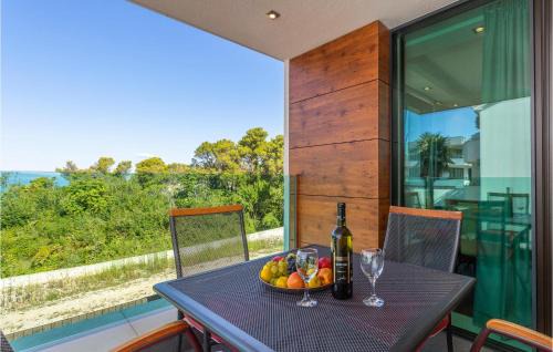 Milcetici Apartment | 2 Bedroom Awesome Apartment In Malinska