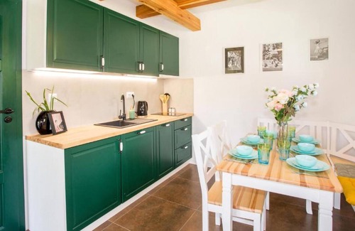 Debina House | 2 bedroom awesome home in Rowy