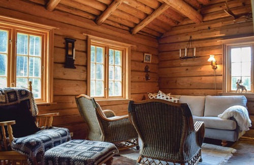 Iveland House | 2 bedroom awesome home in Iveland
