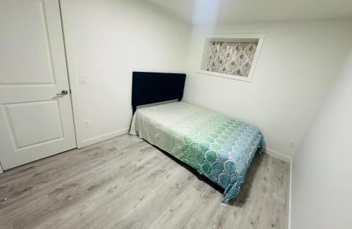 Evanston House | 2 bedroom Basement Suite