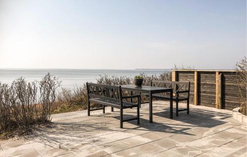 Sjaelborg House | 2 Bedroom Beach Front Home In Esbjerg V
