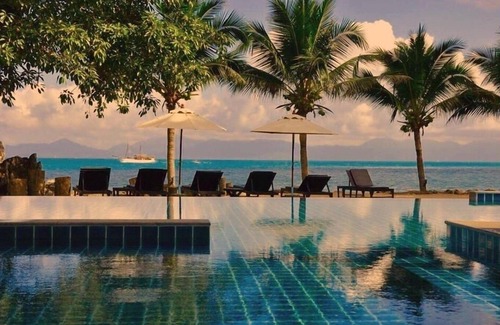 Plai Laem Villa | 2 Bedroom Beachfront Villa Bang Po (B1)