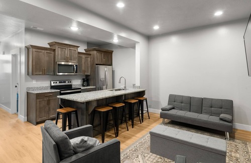 Garden City House | 2 Bedroom Bear Lake Townhome - Main floor - Downtown location close to shopping