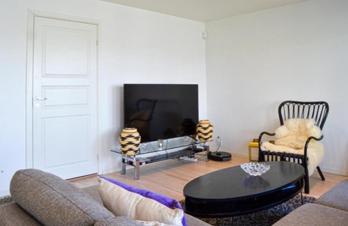 Skarholmen Apartment | 2 Bedroom Beautiful Apartment In Skärholmen
