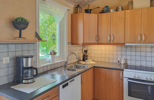 Slakmore Strand House | 2 bedroom beautiful home in Rockneby