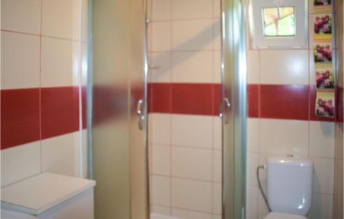 Drawno House | 2 Bedroom Beautiful Home In Dominikowo